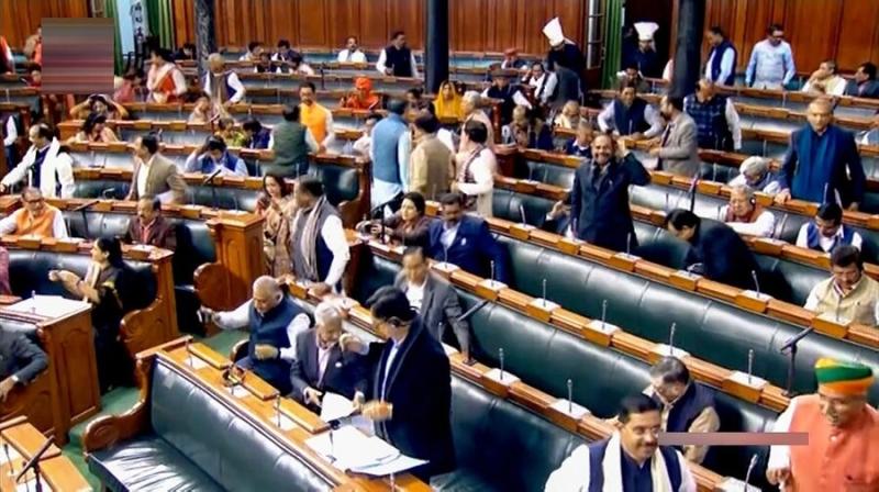 संसद में हंगामा जारी, लोकसभा 12 बजे तक स्थगित; राज्यसभा में कार्यवाही जारी